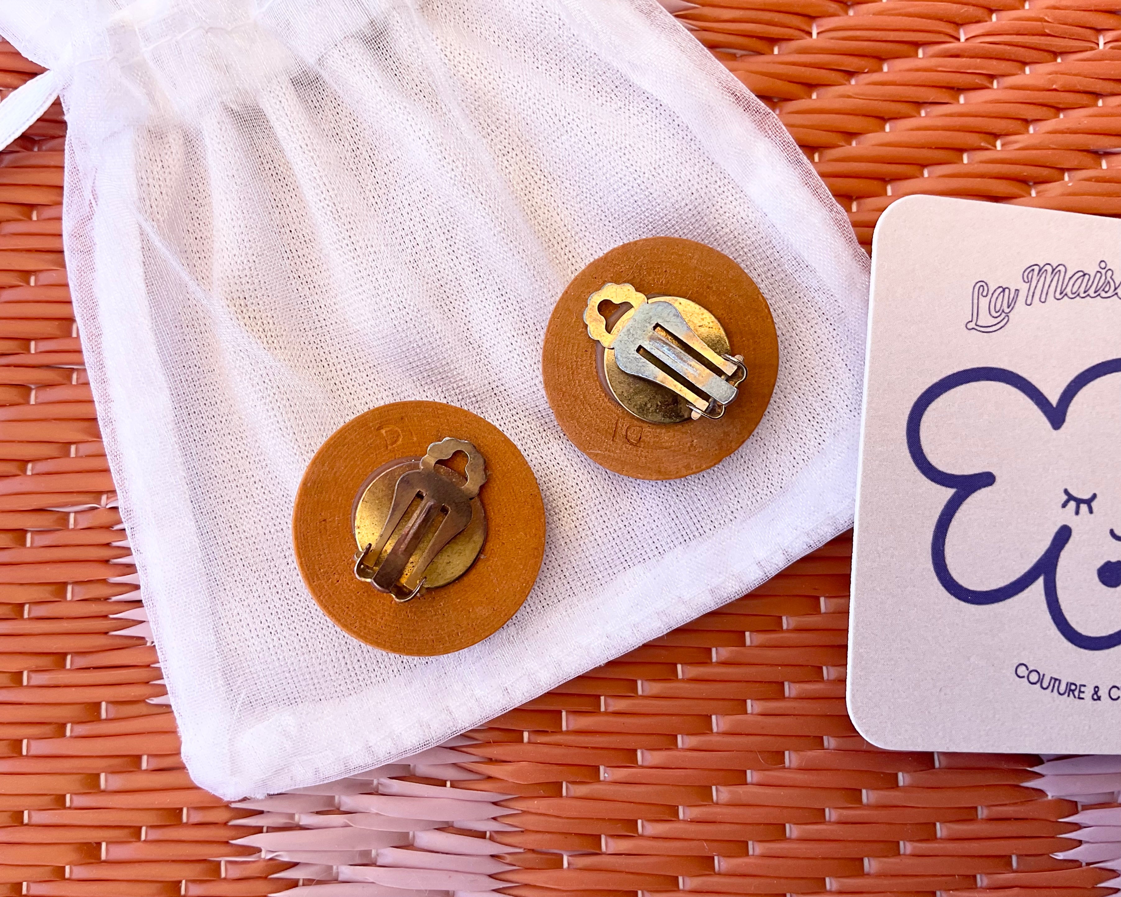 Boucles d’oreilles vintage en bois